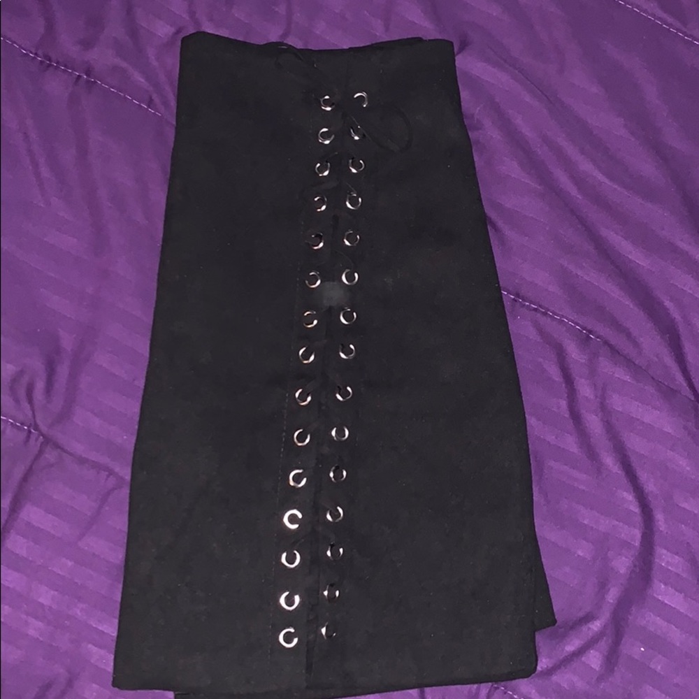 (SOLD) Black Mini Skirt